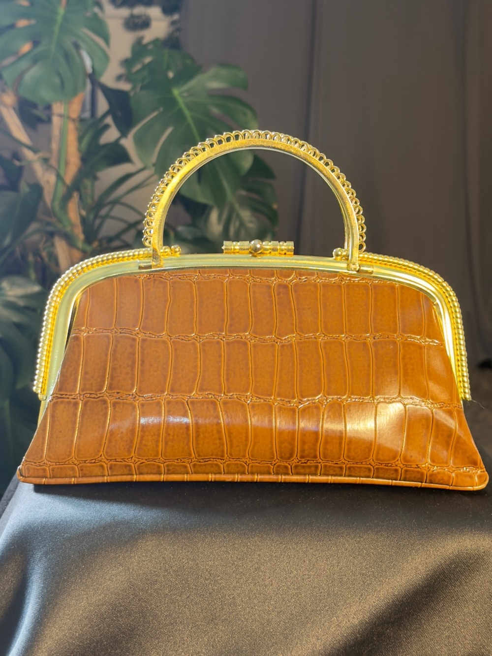 Vintage Toni Brown Croc Embossed Leather Framed Handbag Gold Top Handle Kelly Ba